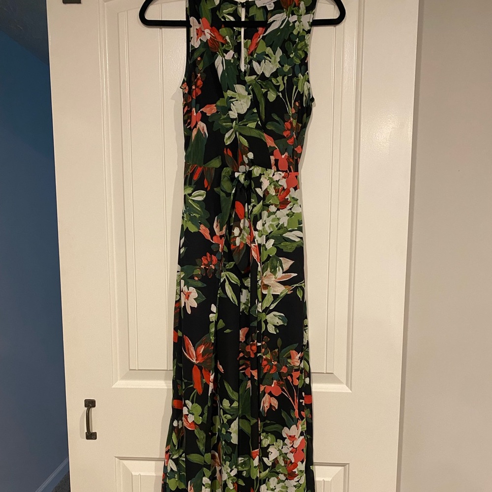 Floral romper - only worn once!
